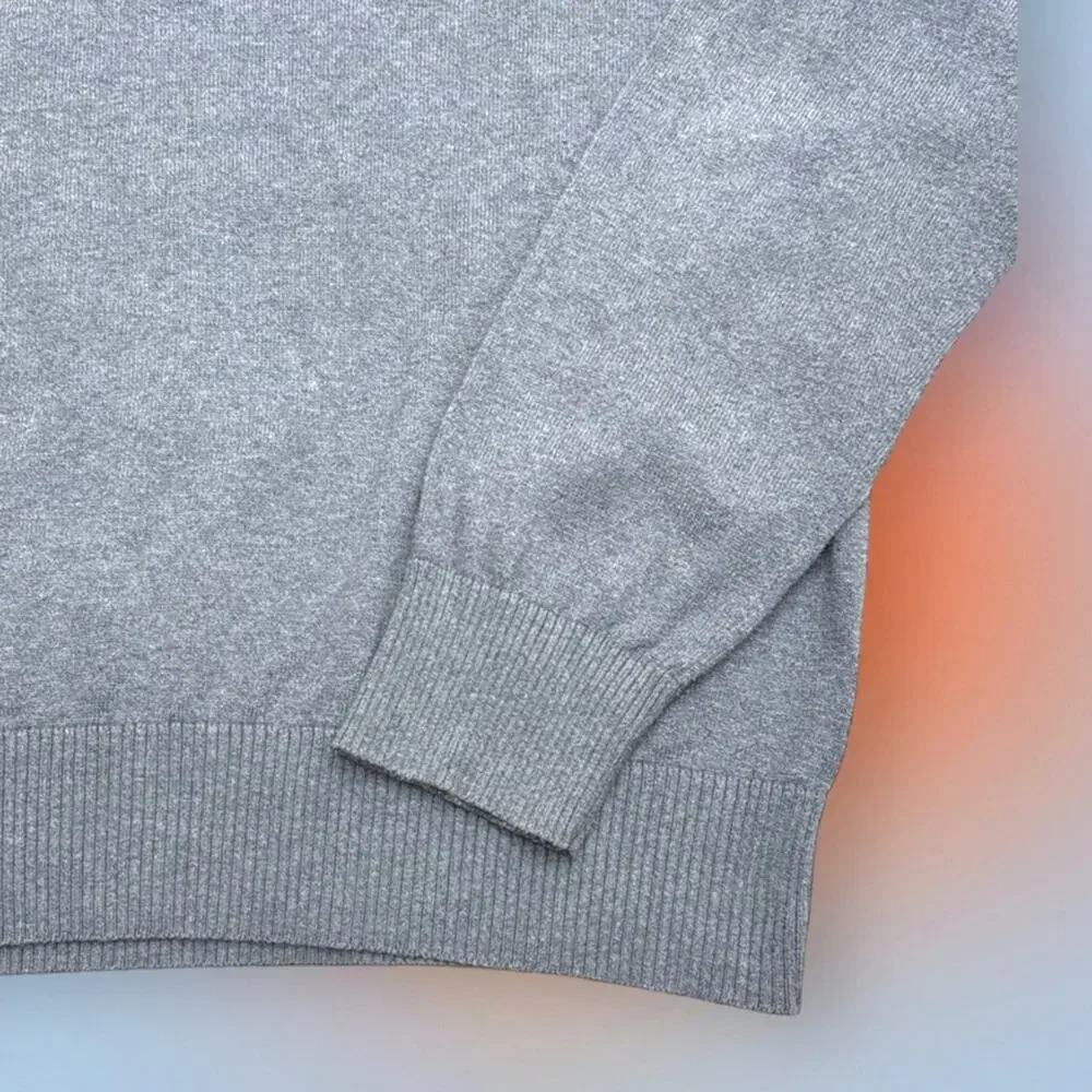 BANANA REPUBLIC Men’s Large Gray V Neck Sweater